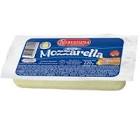 Queso mozzarella La Serenisima porcion x 235 gr.